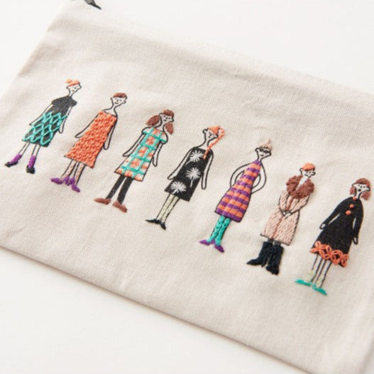 100 ladies zipper pouch to embroider Japanese crafts stitching