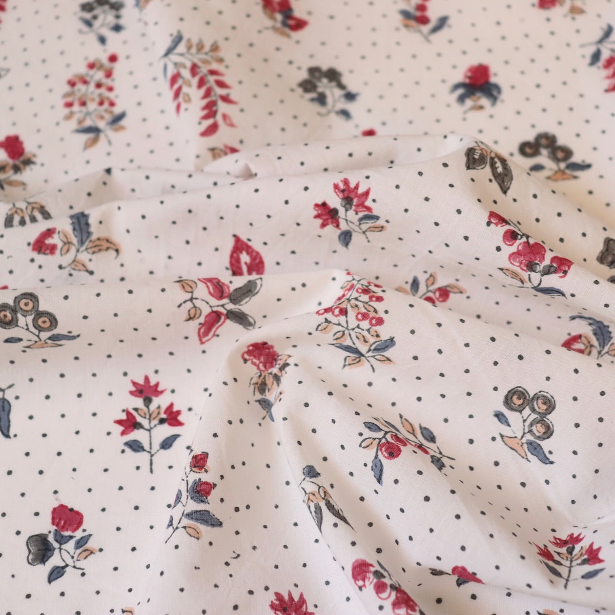 18th century style indian printed cotton for historic costuming, colonial reenactment and cosplay