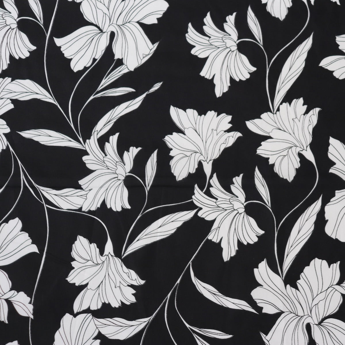 Swatch — Windblown Cotton Lawn — Black