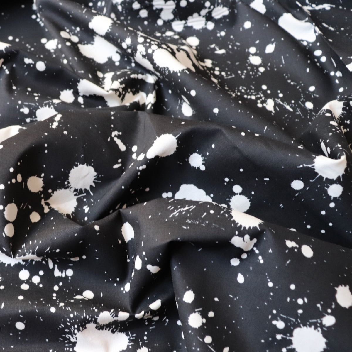 The Ink Spots Cotton Lawn — Black
