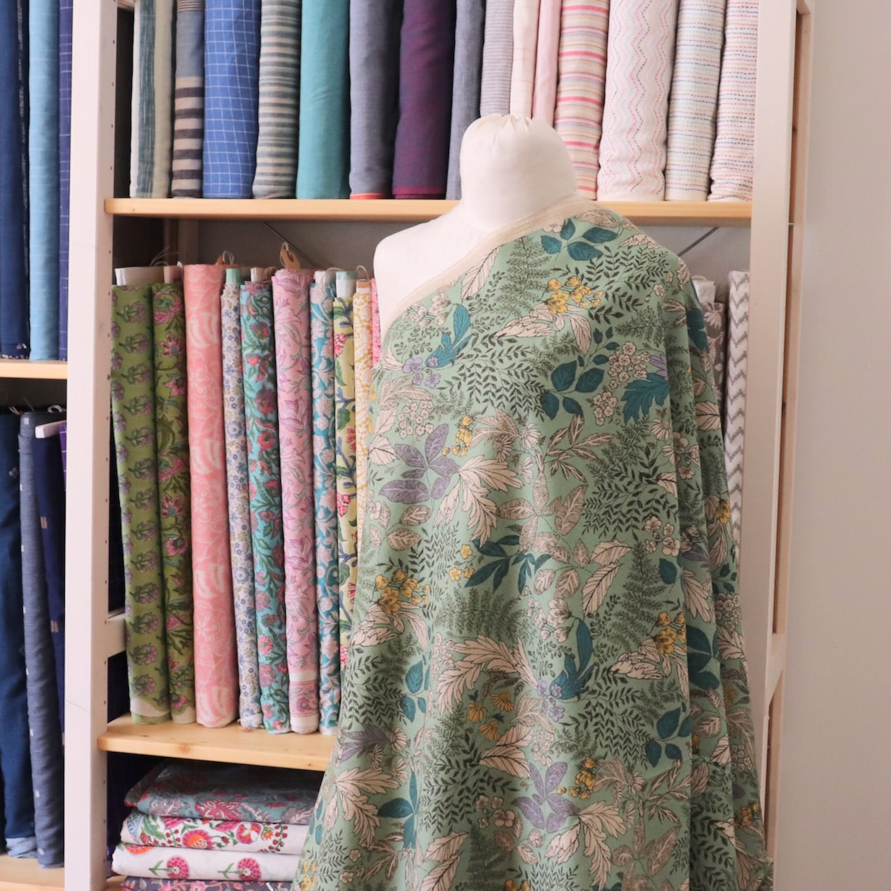 botanical print Hokkoh linen cotton fabric made in Japan mint and yellow