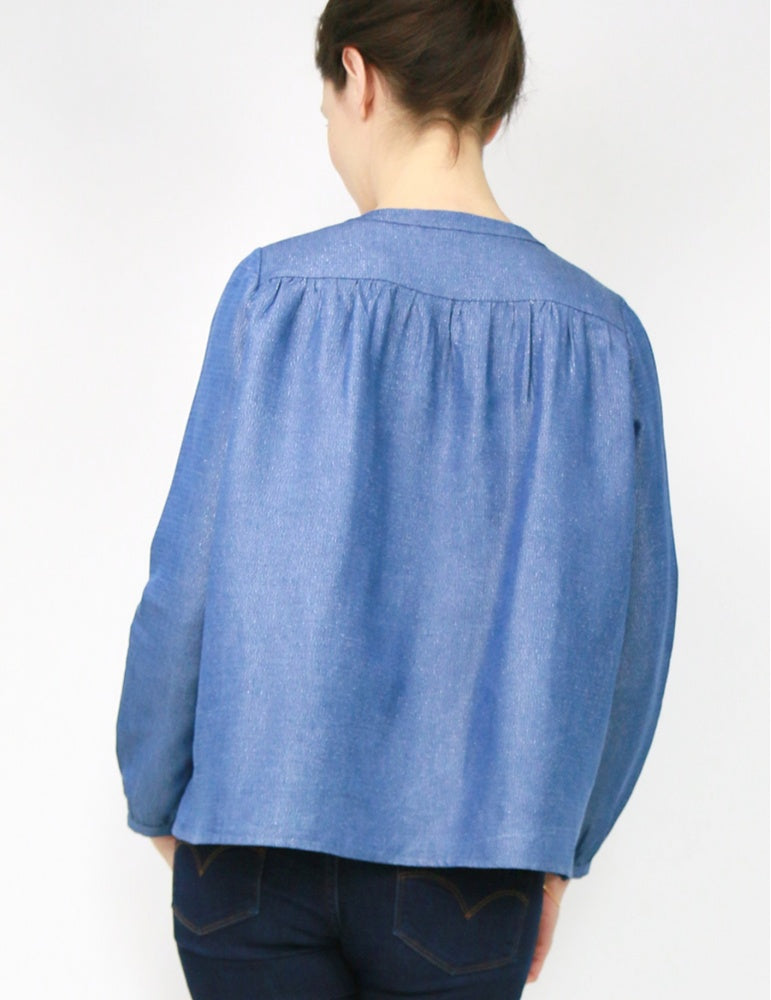 envol top or blouse sewing pattern by atelier scammit