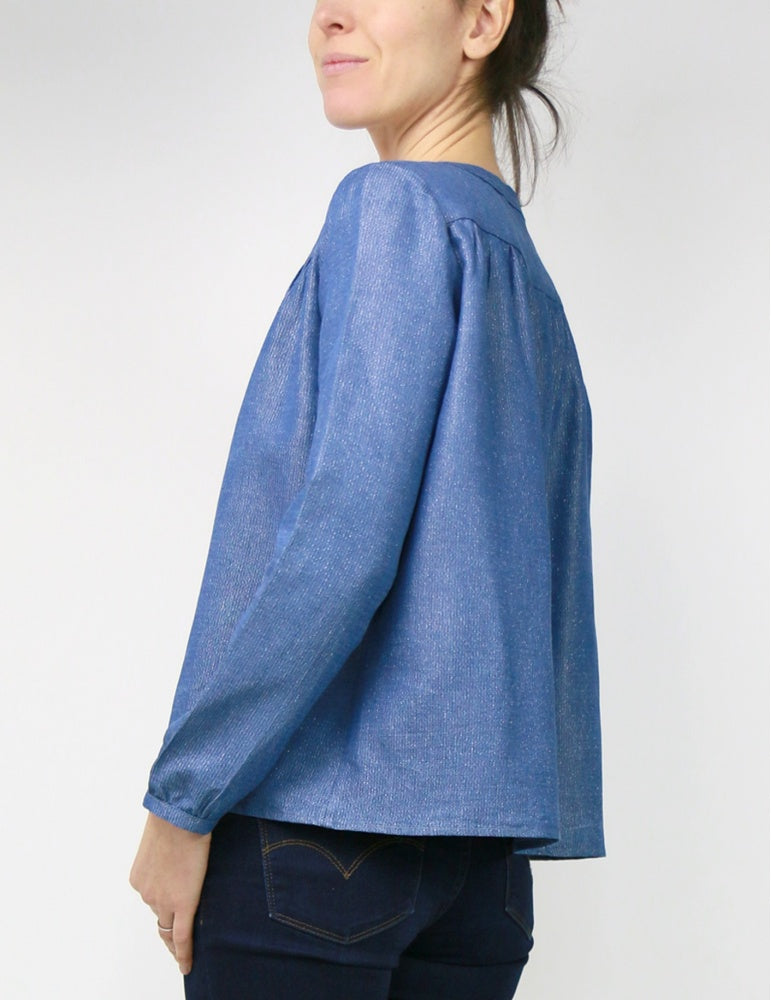 envol top or blouse sewing pattern by atelier scammit