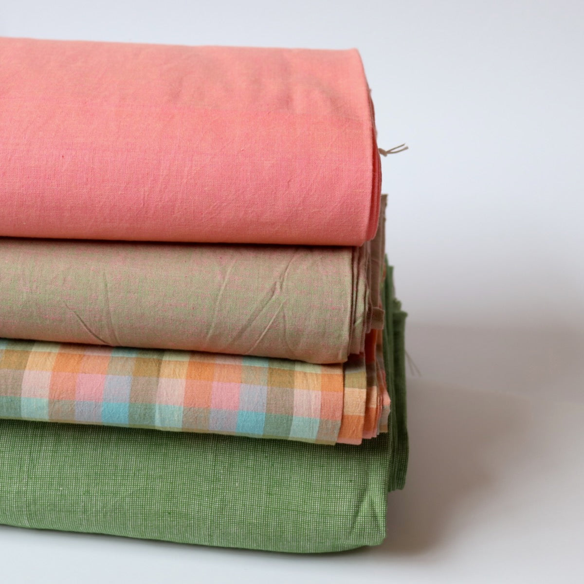 Swatch — Cherry Blossom Yarn-Dyed Shot Handloom Cotton
