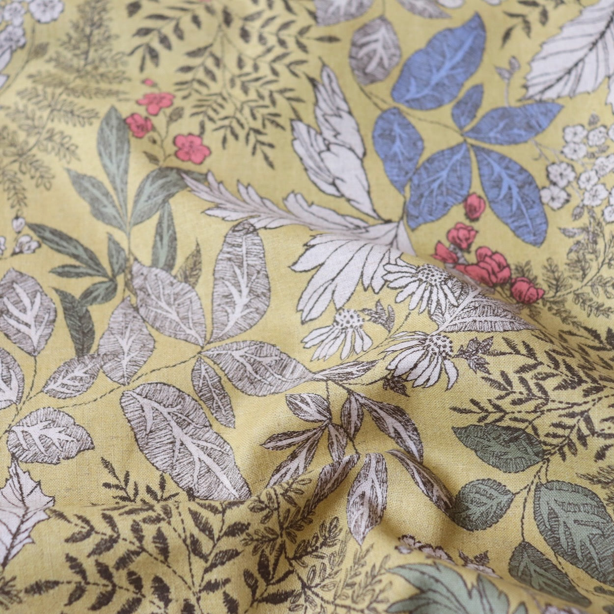 botanical print Hokkoh linen cotton fabric made in Japan yellow and blue