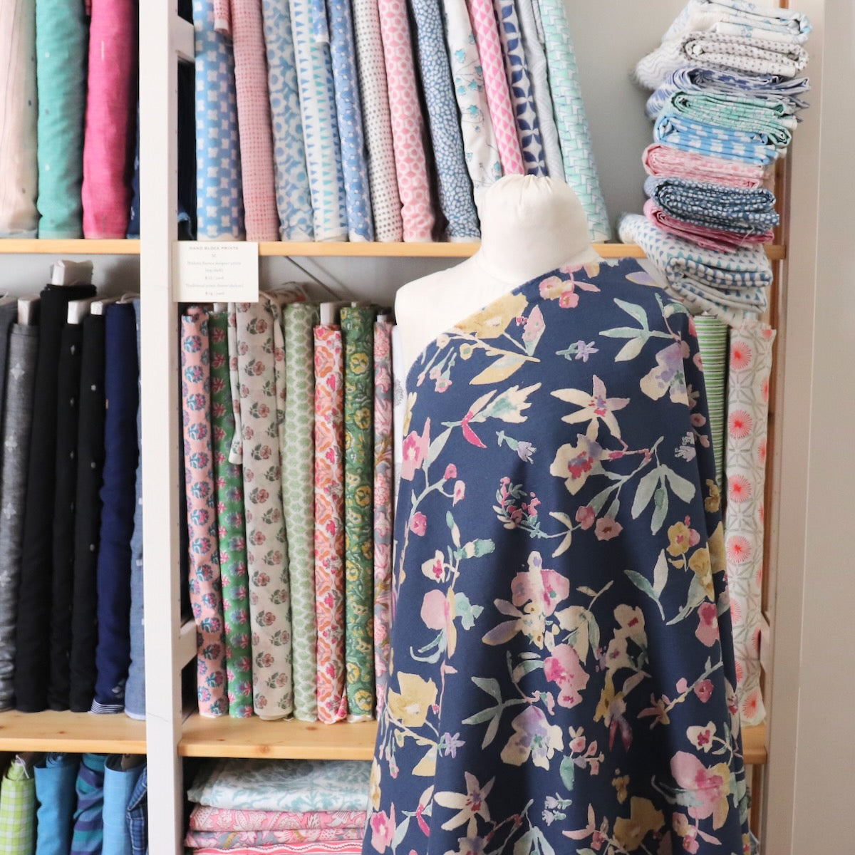 Watercolor Floral Linen Cotton — Blue