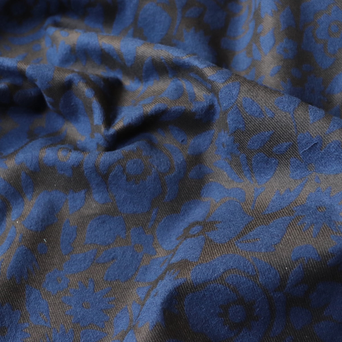 Vienna Woods Brushed Cotton — Blue Damask