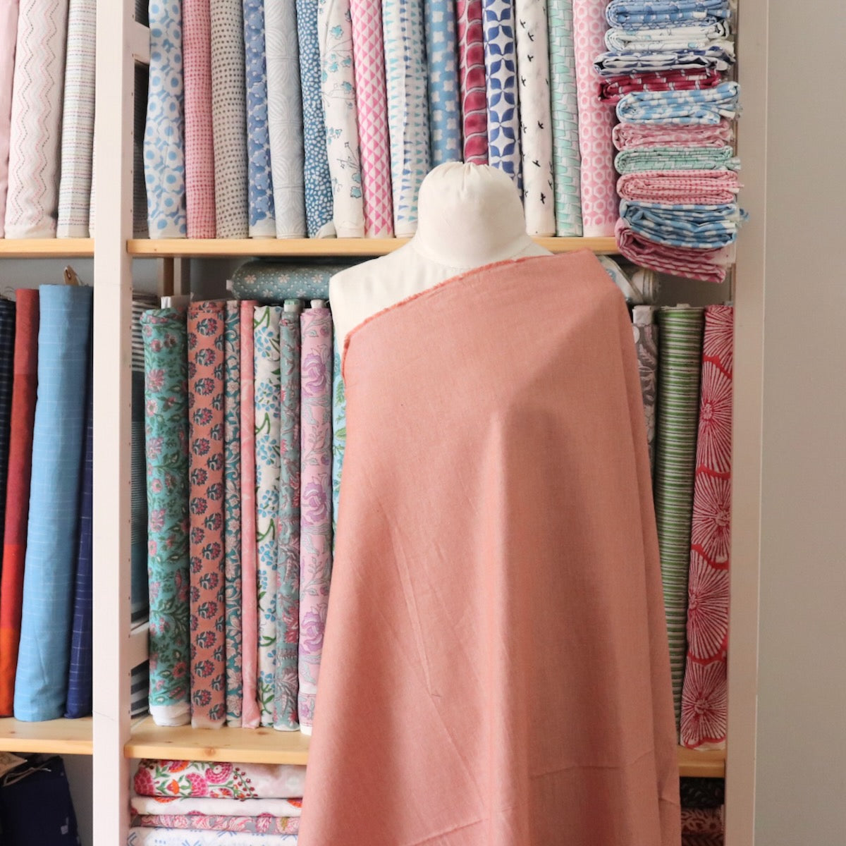 Organic Cotton Oxford — Brick Pink