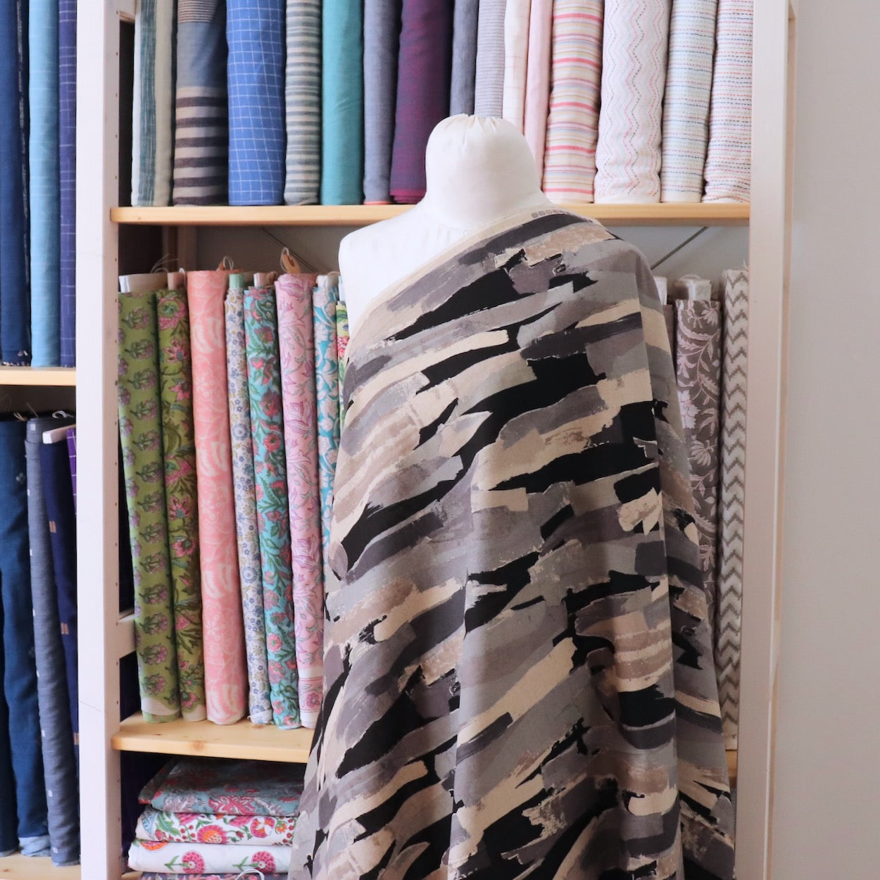 linen cotton fabric from Hokkoh Japan black and gray brushstroke print