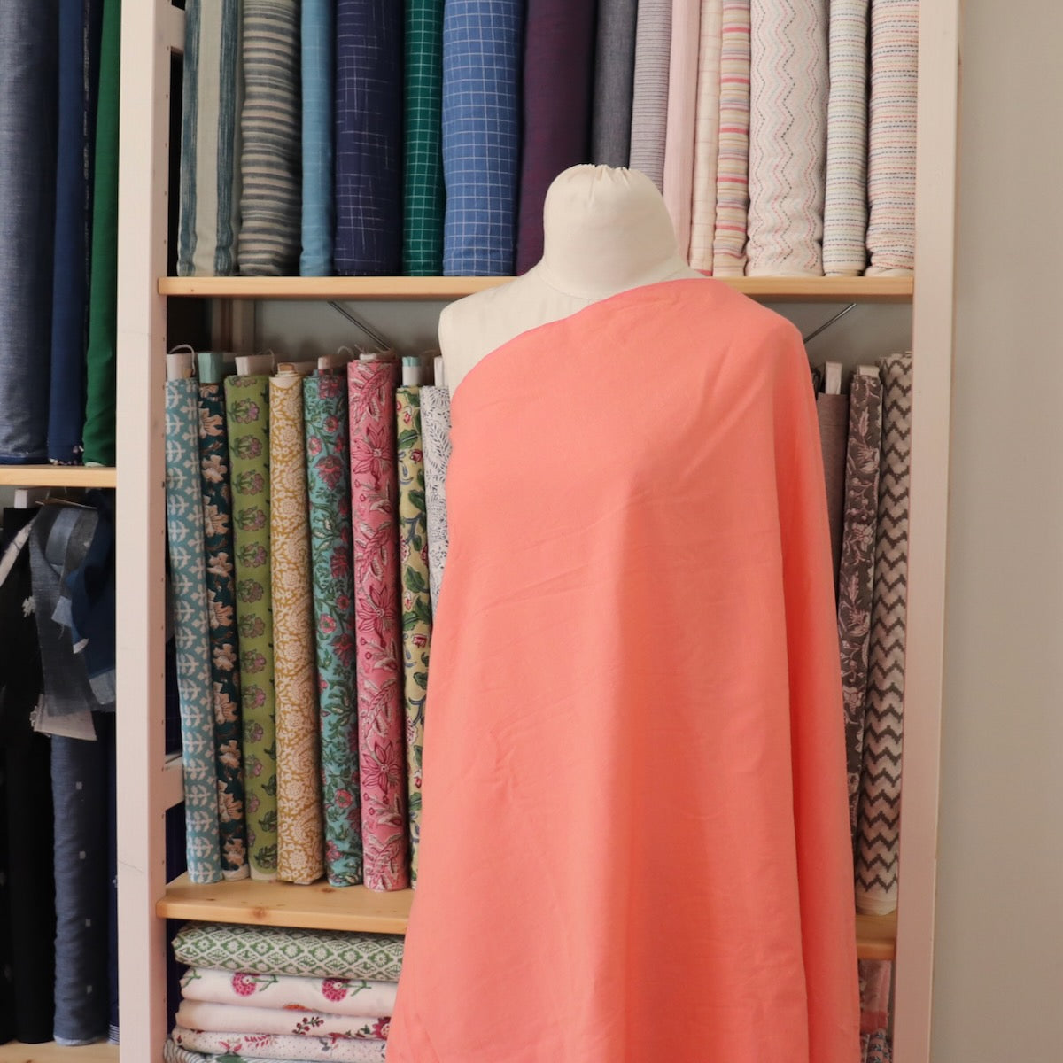 coral pink shot cotton handwoven peppered fabric