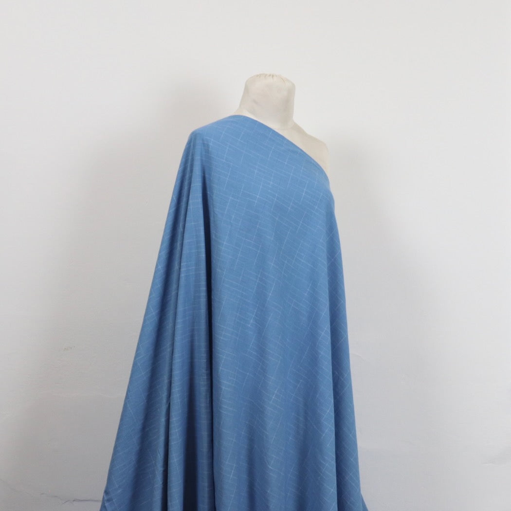 blue and white yarn-dyed check handloom cotton fabric