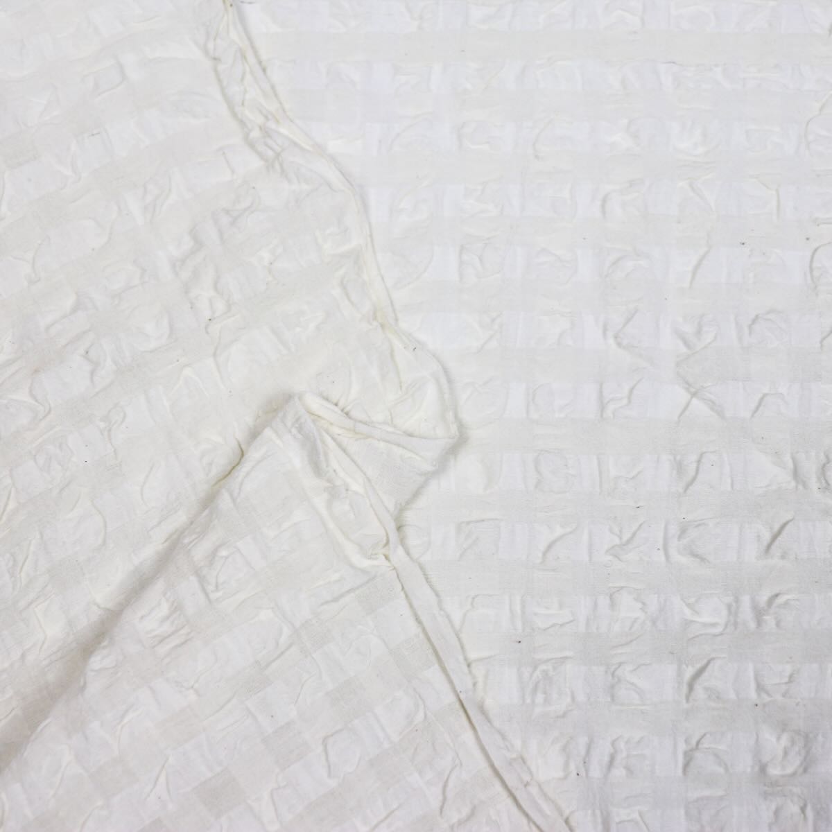 all cotton seersucker fabric hand woven texture