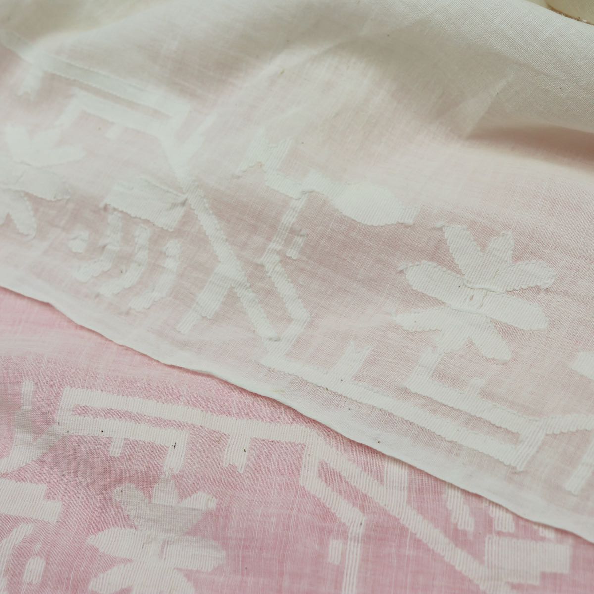 floral border handwoven jamdani cotton fabric