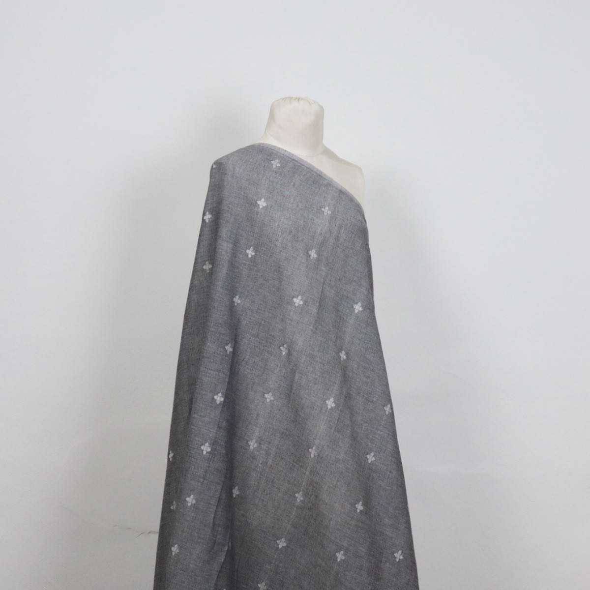 gray and white jamdani cotton fabric