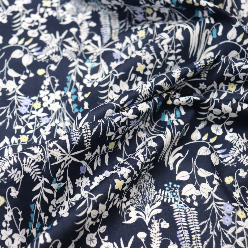 Hokkoh Japanese cotton lawn floral print