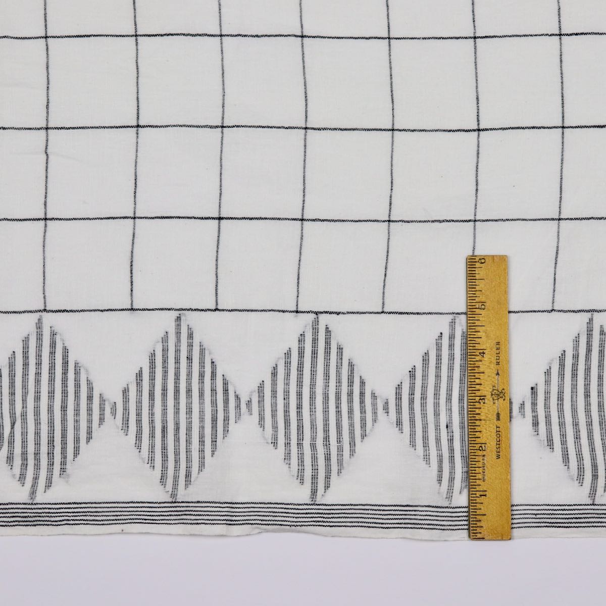 handwoven jamdani cotton linen fabric