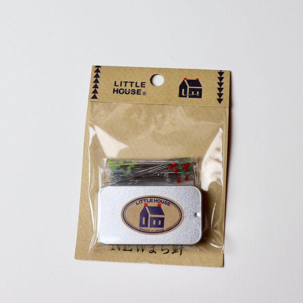 little house dressmakers pins tin