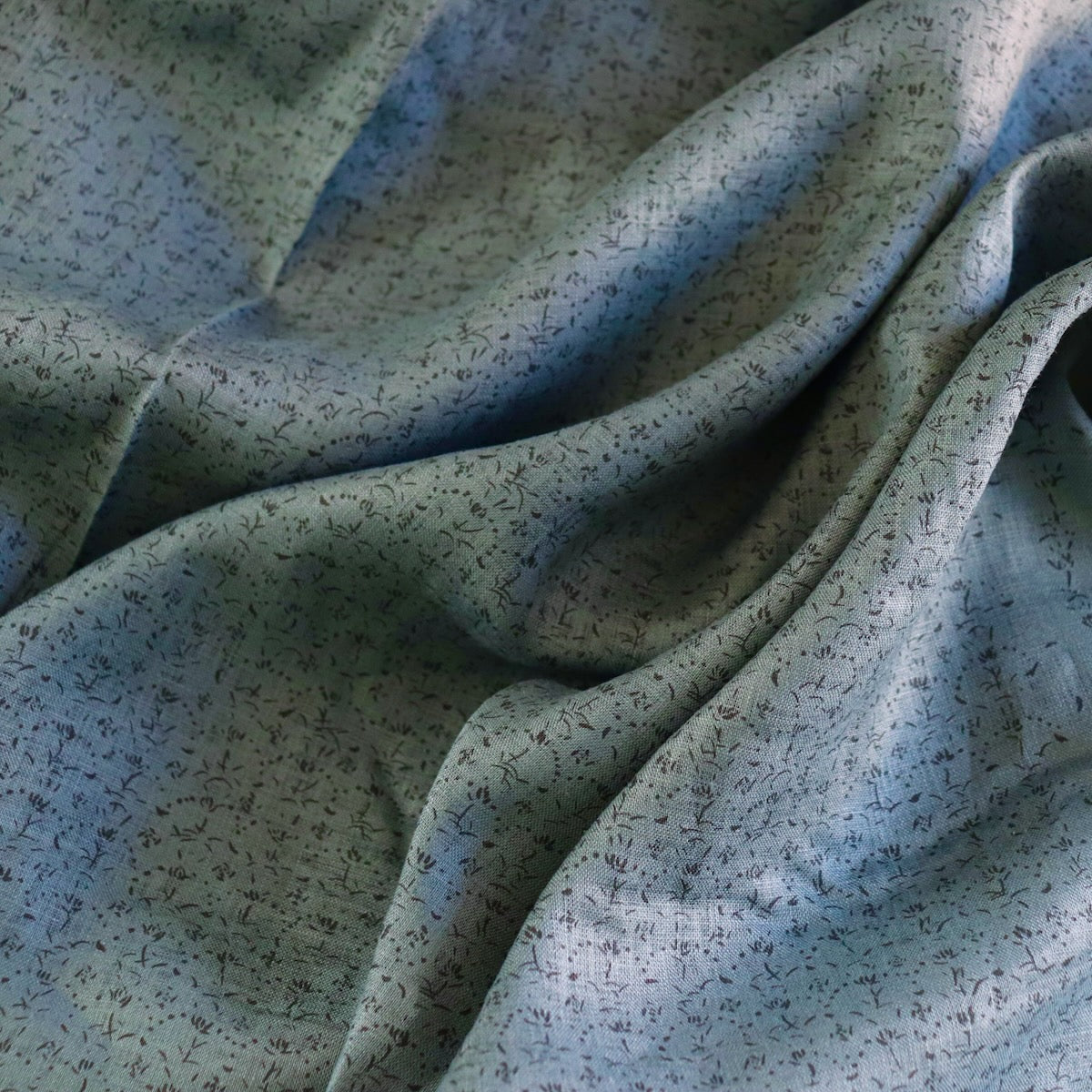 Nani Iro Hakko Linen — Sequoia B — 0.6 Yard Remnant