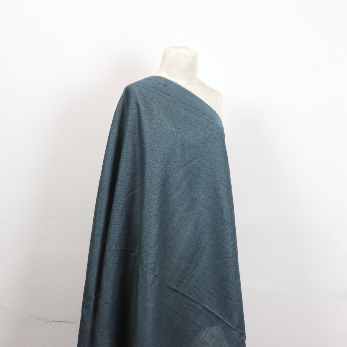Nani Iro Hakko Linen — Sequoia B — 0.6 Yard Remnant