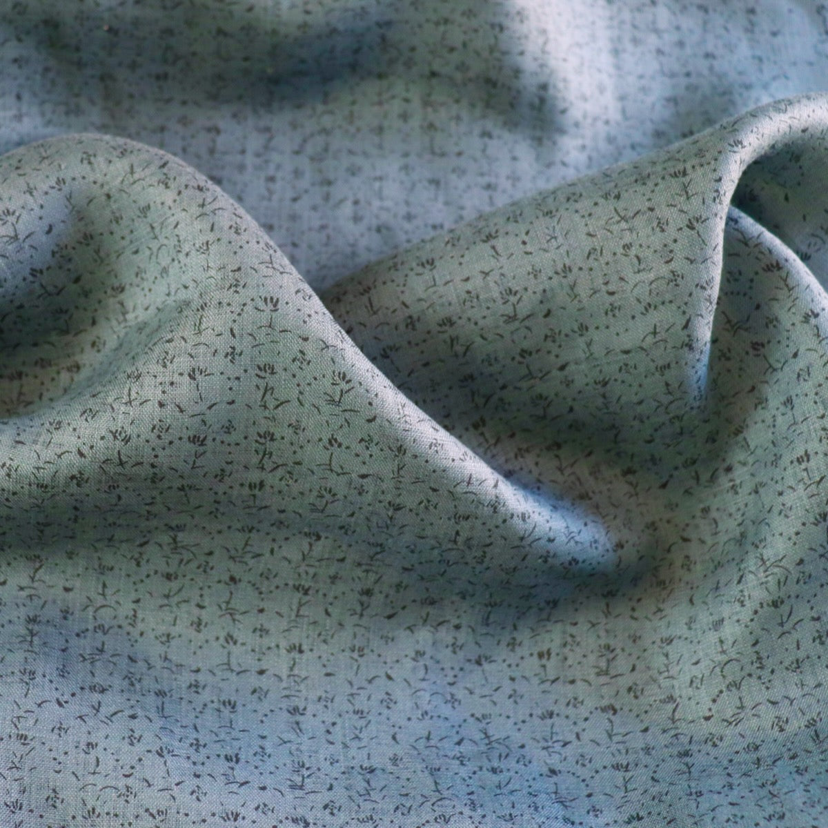Nani Iro Hakko Linen — Sequoia B — 0.6 Yard Remnant