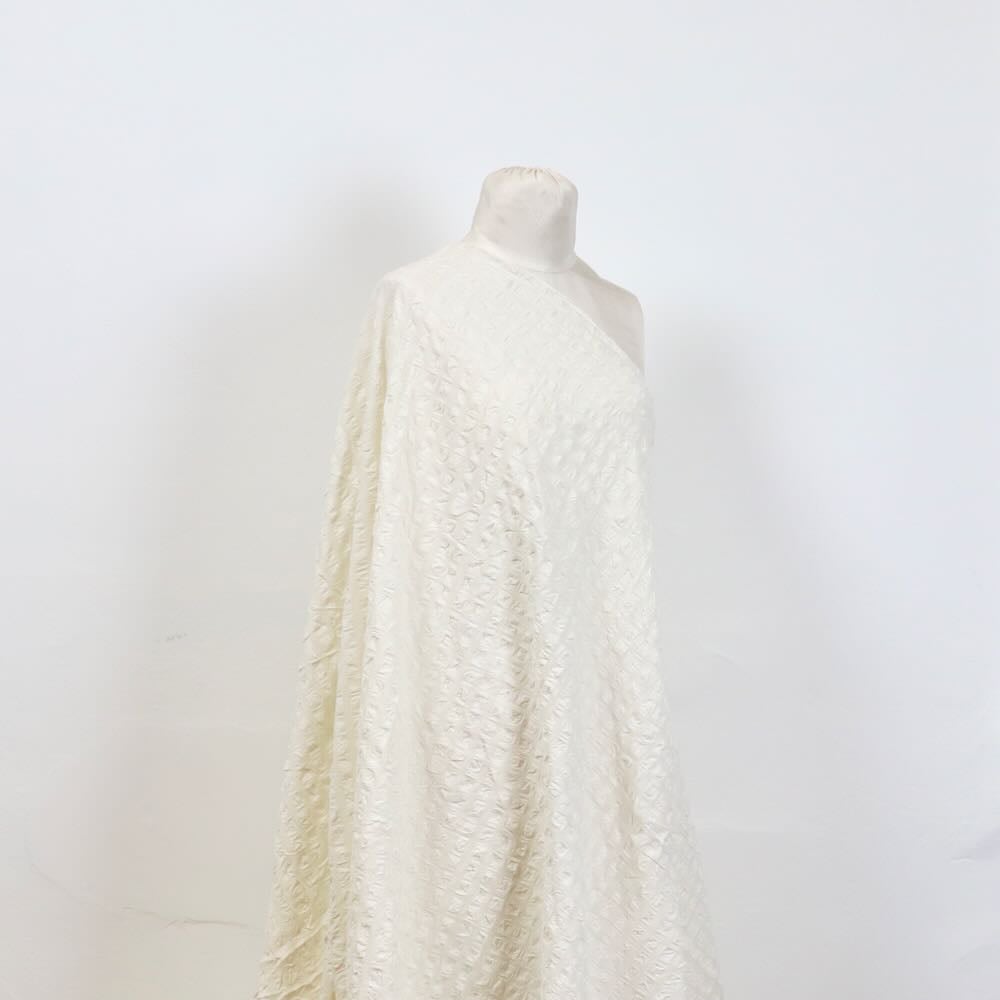 all cotton seersucker fabric hand woven texture