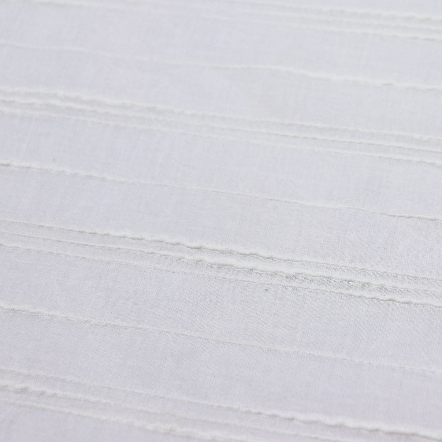 Swatch — Sinuous Stripe Handloom Cotton