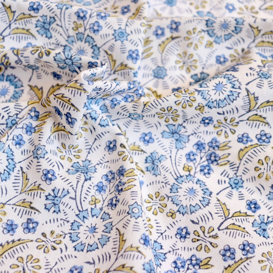 retro style small blue and white floral block print cotton fabric for quilting and dressmaking