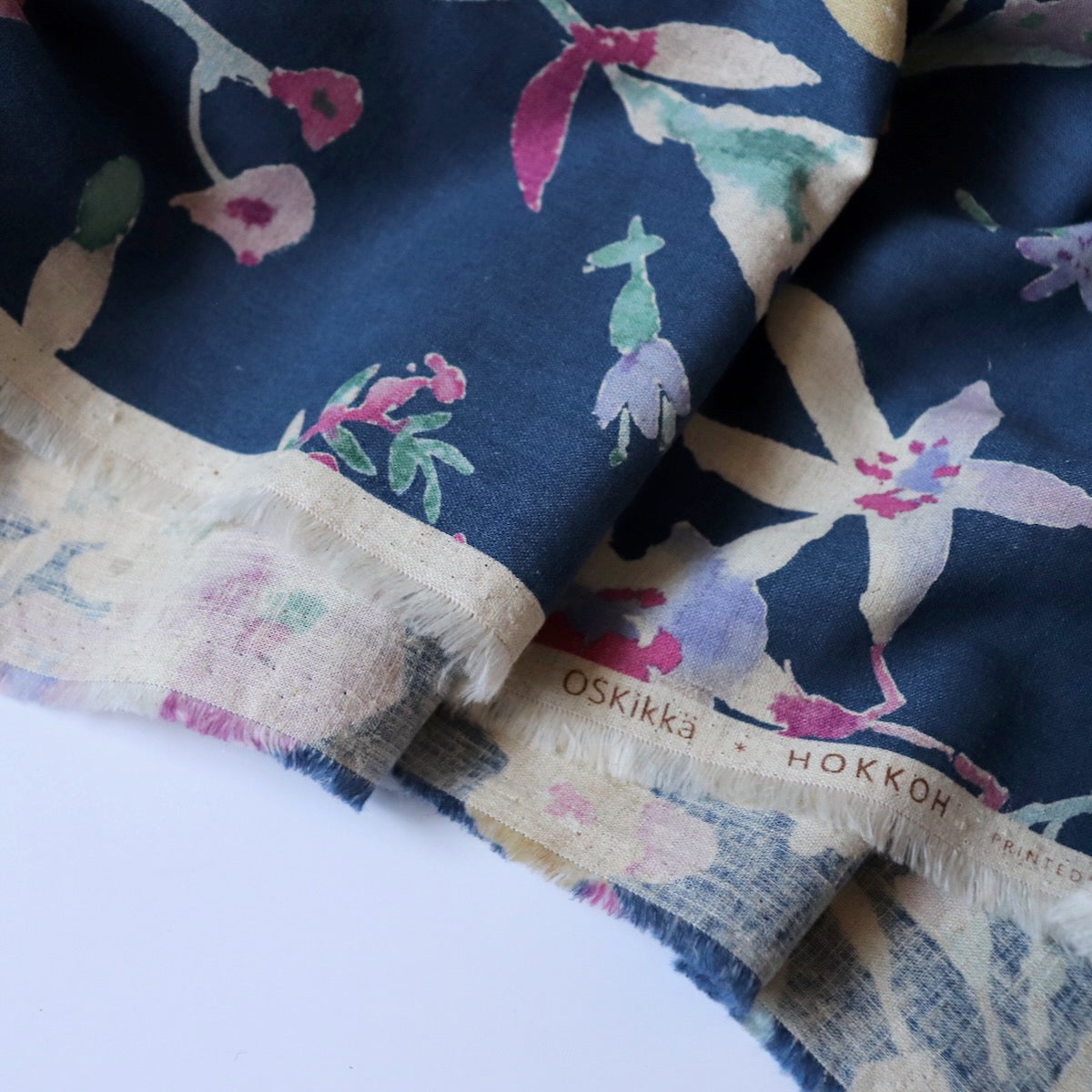 Watercolor Floral Linen Cotton — Blue
