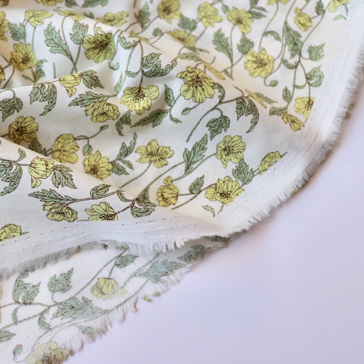 Hokkoh Poppies Cotton Lawn — Vanilla