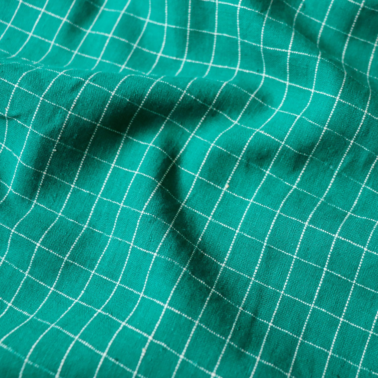 handloom cotton shirting fabric green and white cotton check
