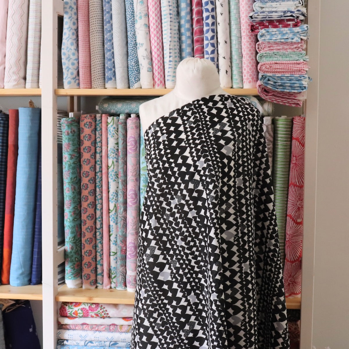 Black Hearts Japanese Cotton Lawn