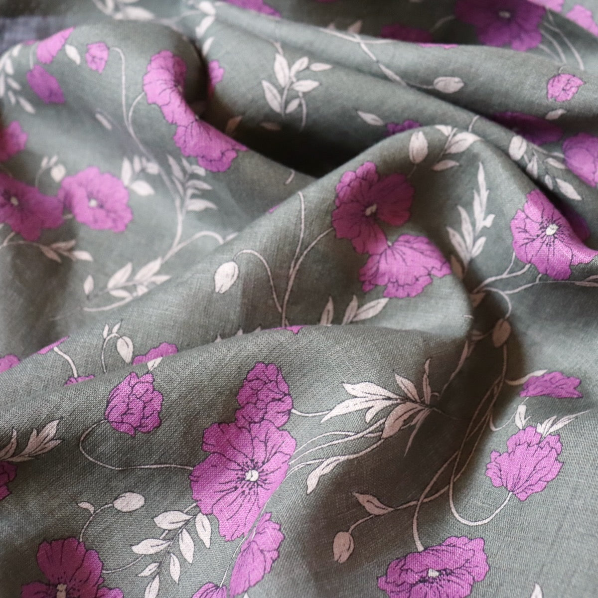 hokkoh poppies linen fabric Japanese dress material purple and brown floral print