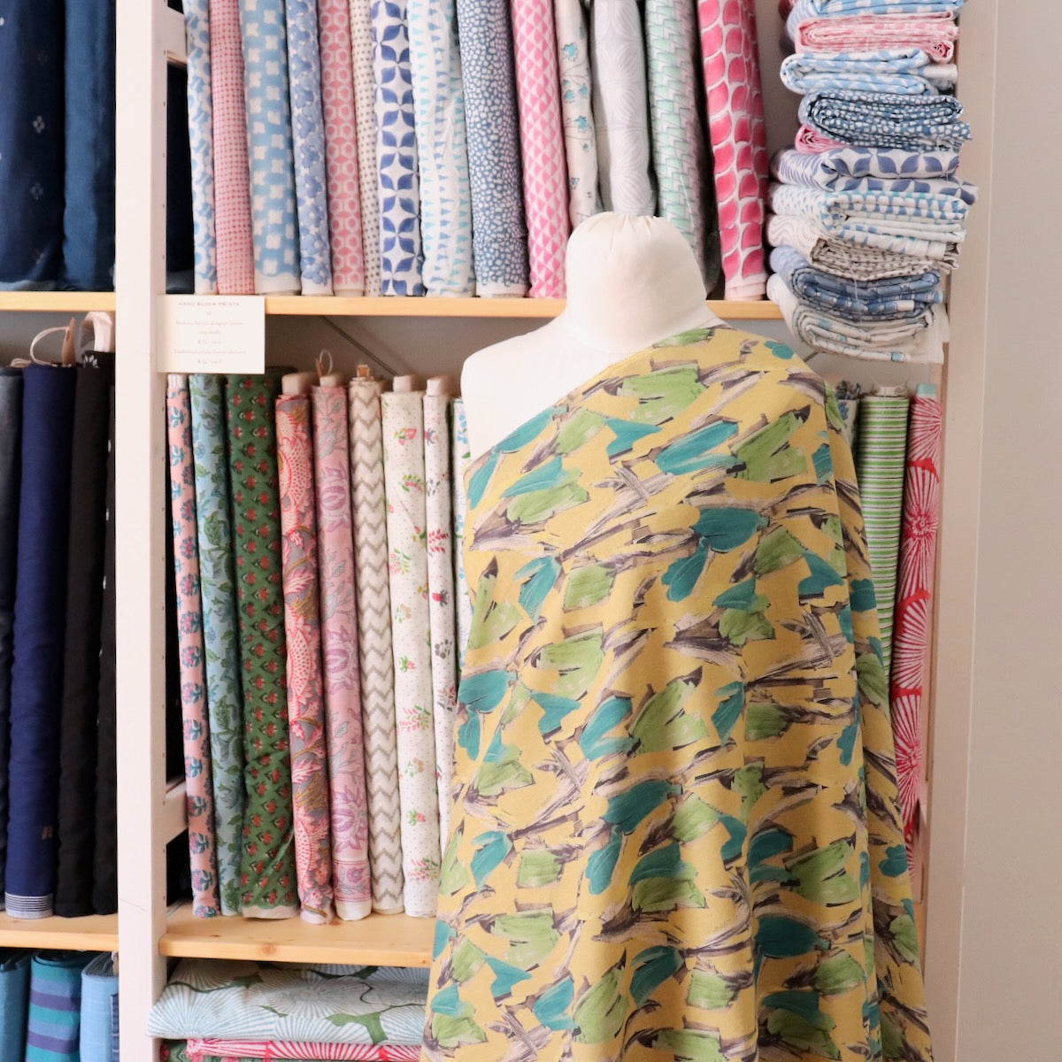 Expressionist Linen Cotton — Yellows