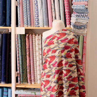 Expressionist Linen Cotton — Reds