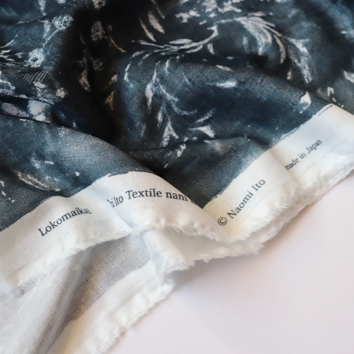 Nani Iro Lokomaikai Cotton Double Gauze — Gray C