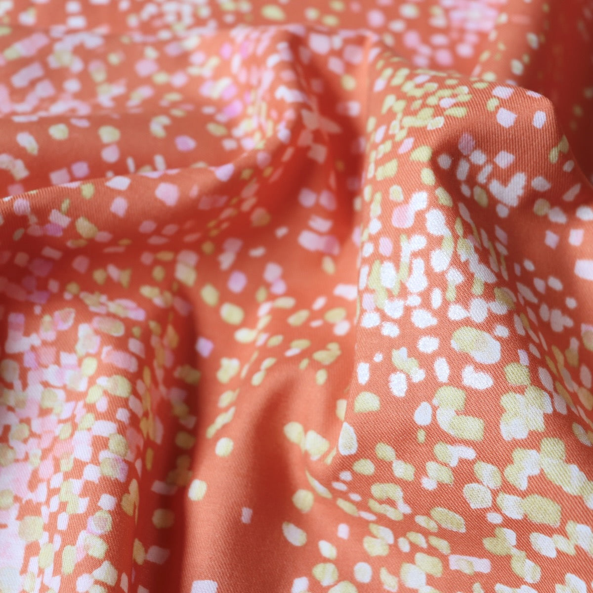 Nani Iro Water Fall Cotton Silk — Graceful Fragrance