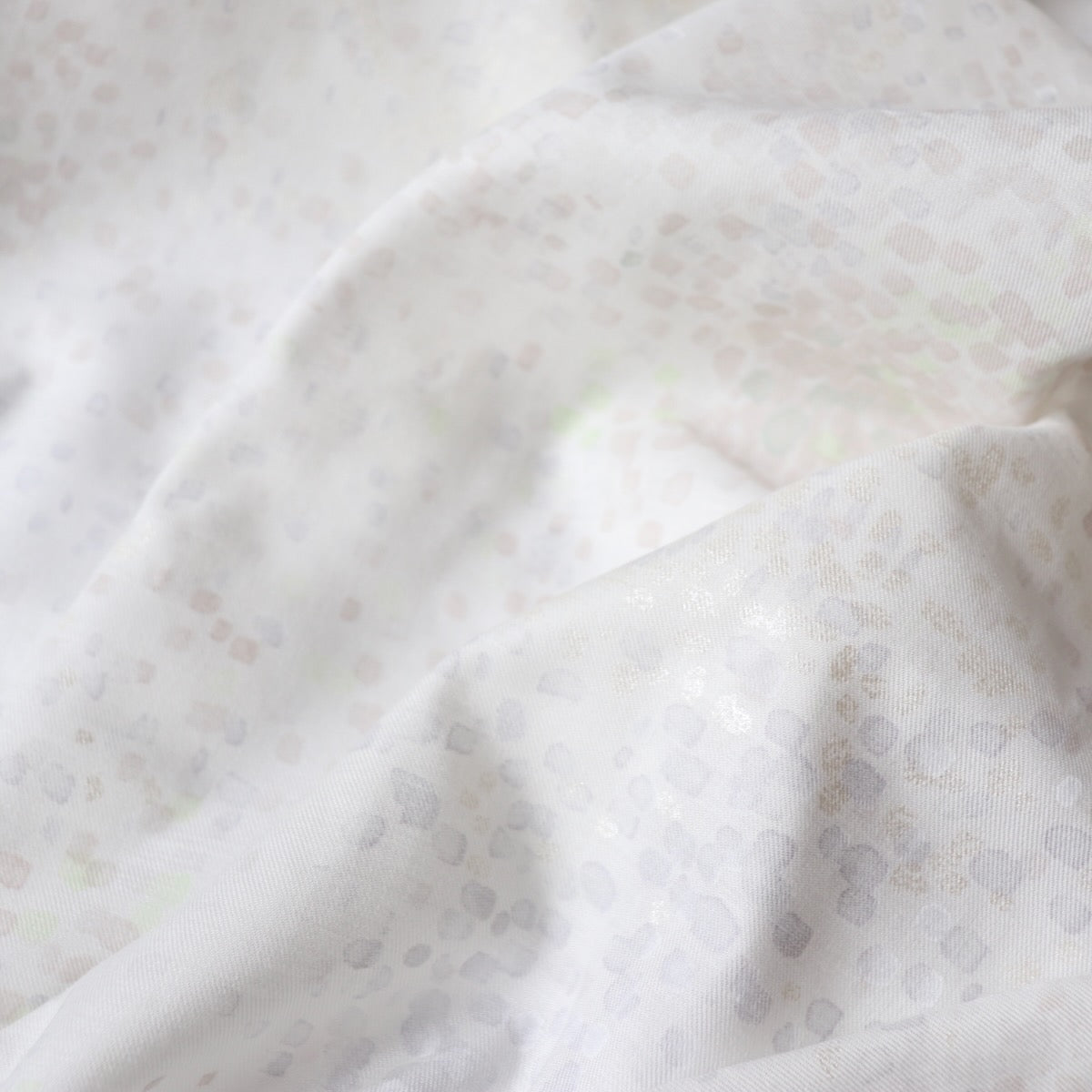 Nani Iro Water Fall Cotton Silk — Sunlit Purity