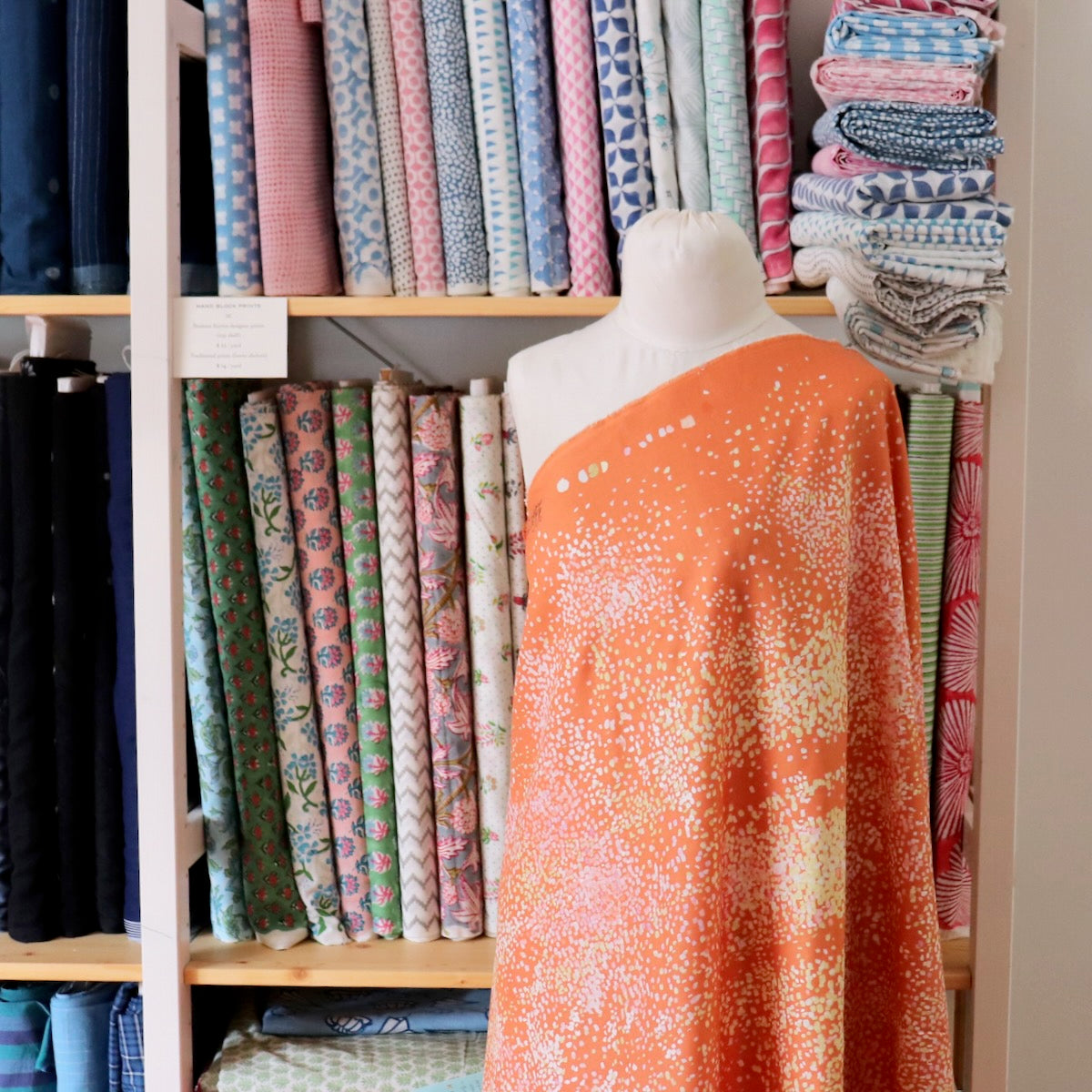 Nani Iro Water Fall Cotton Silk — Graceful Fragrance