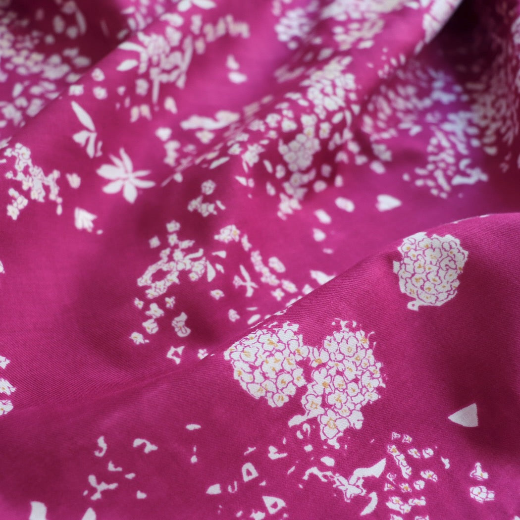 Lei Nani Silk Cotton Lawn A Kokka Fabric Japan