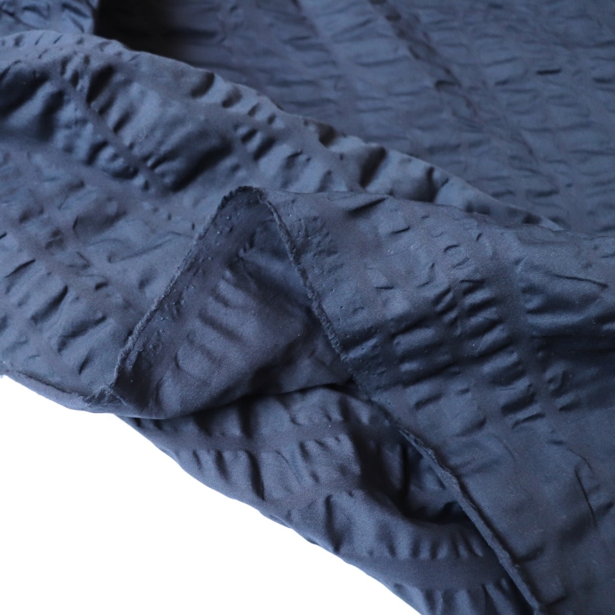 Crinkled Ribbon Stripe — Navy