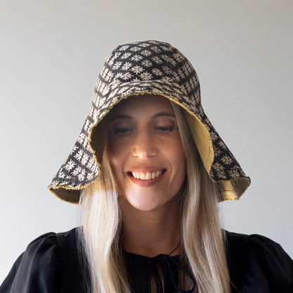 Pattern Fantastique Belle Hat